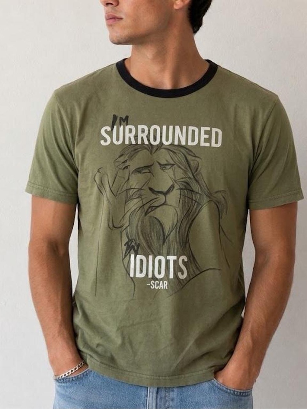 Disney Store The Lion King Scar T-Shirt Small - “I’m Surrounded by Idiots”